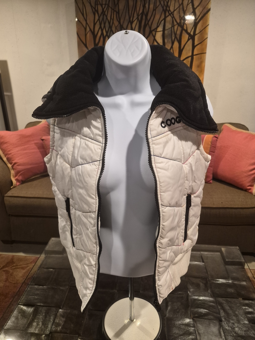 COOGI White Quilted Vest with Black Collar